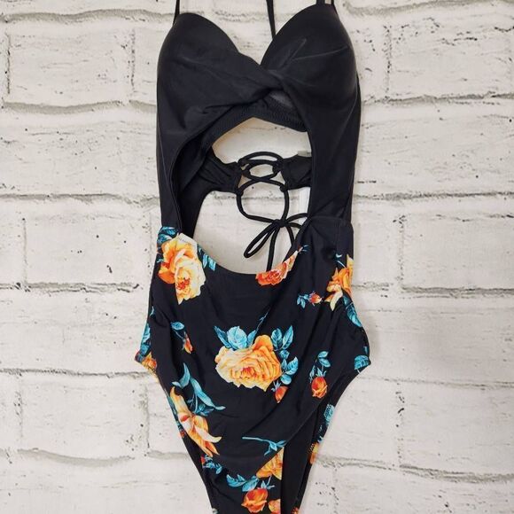 NEW Cupshe Women's Multi Color Twist Top High Waist Cut Out 1Pc Swimsuit XS - Picture 3 of 14